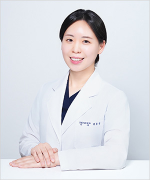 김윤정 에디터 이미지